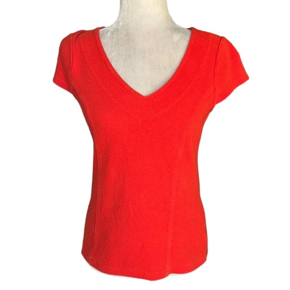 Anthropologie Postmark Astor Red Orange Stretchy Textured V-Neck Top - M - Picture 14 of 14